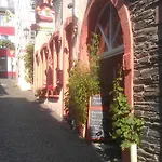 호텔 Das Kleine Altstadt 베른카슈텔쿠에스